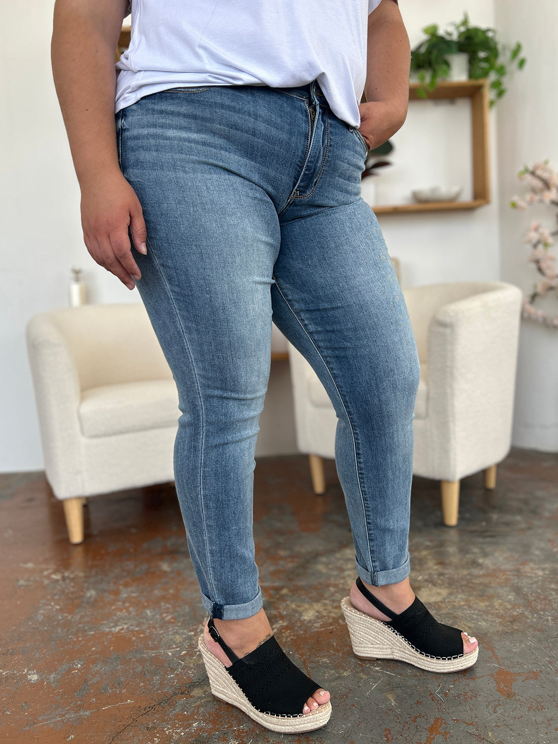 Judy Blue Full Size Cuffed Hem Low Waist Slim Jeans